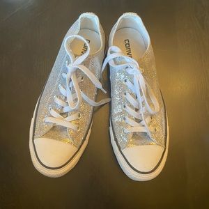 Converse Glitter low tops shoes